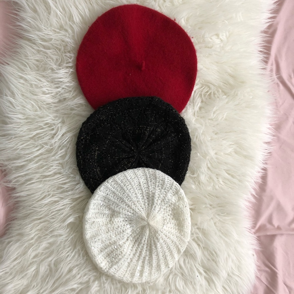 Women’s Beret Bundle